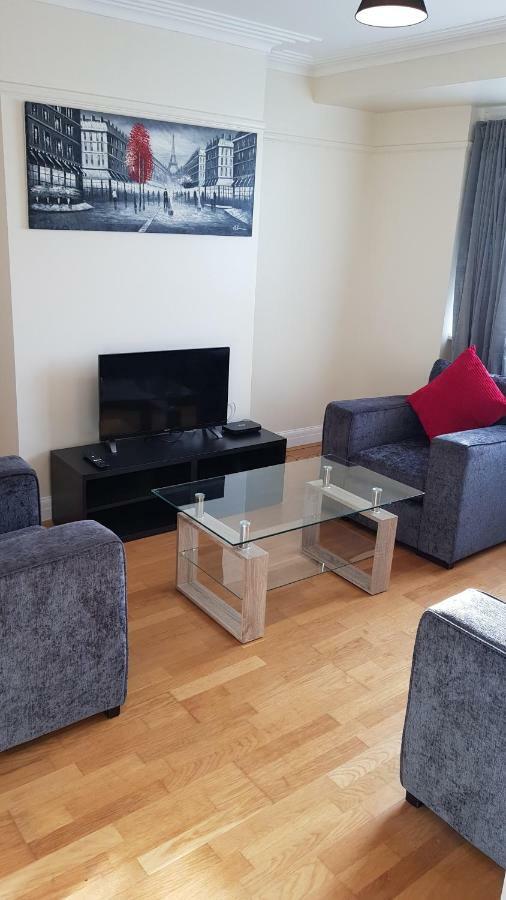 Elegant And Spacious 2 Bedroom Barnet Exteriör bild