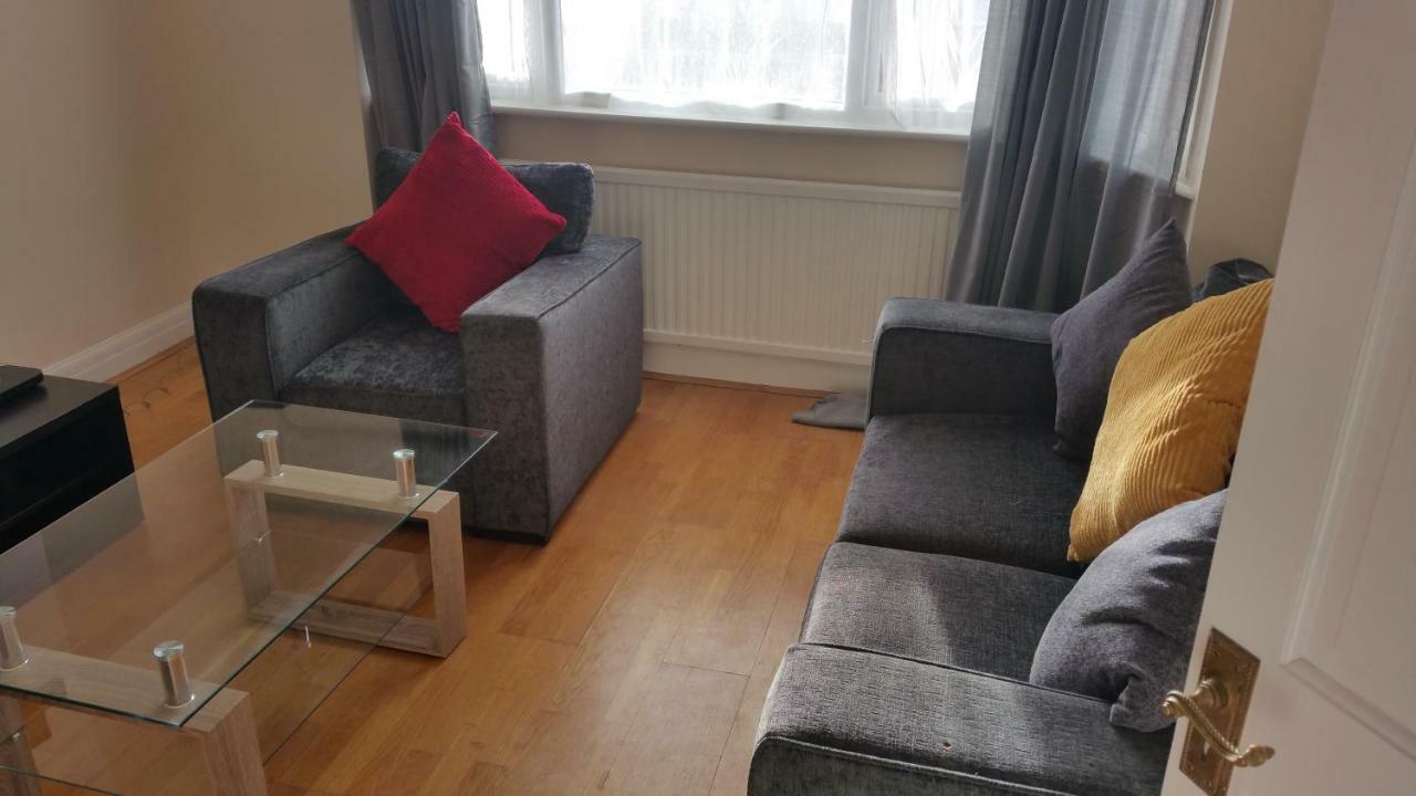 Elegant And Spacious 2 Bedroom Barnet Exteriör bild